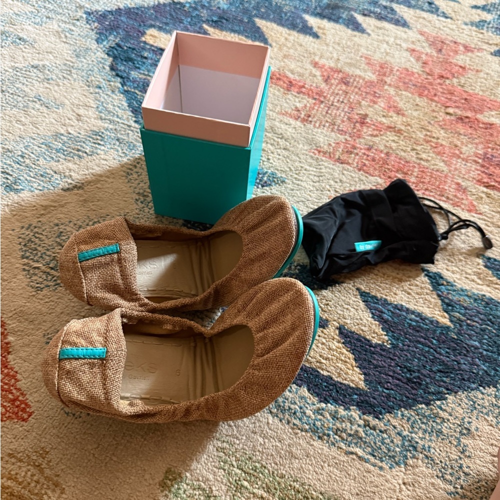 Tieks size 6